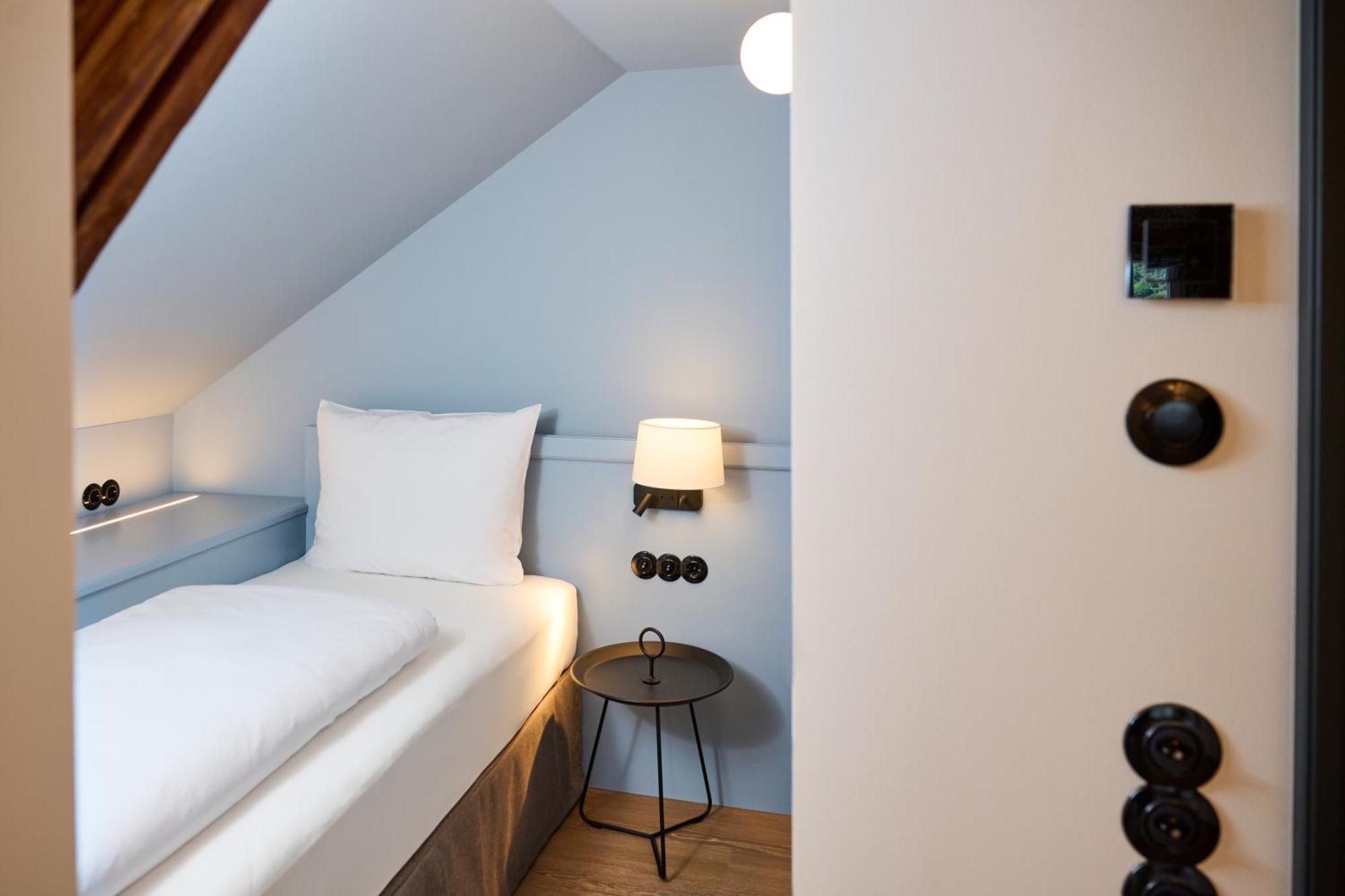 Winzerhof Ross & Rose Hotell Trechtingshausen Exteriör bild